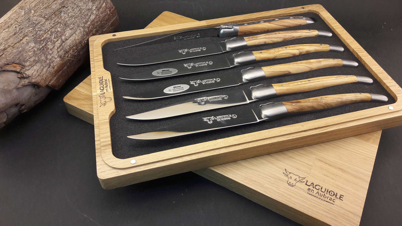 Laguiole En Aubrac Steakknive med oliventræshåndtag