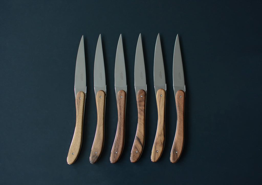 Laguiole En Aubrac grillknive med valnøddehåndtag