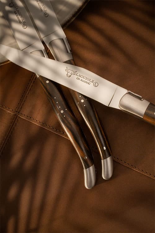 Laguiole En Aubrac – Grillknive i Macassar Ibenholt